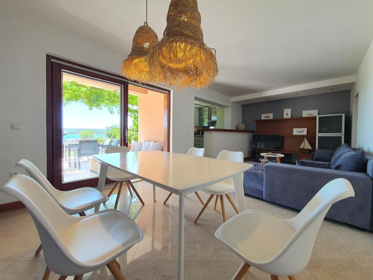 Apartments Villa Oliva Turanj Luaran gambar