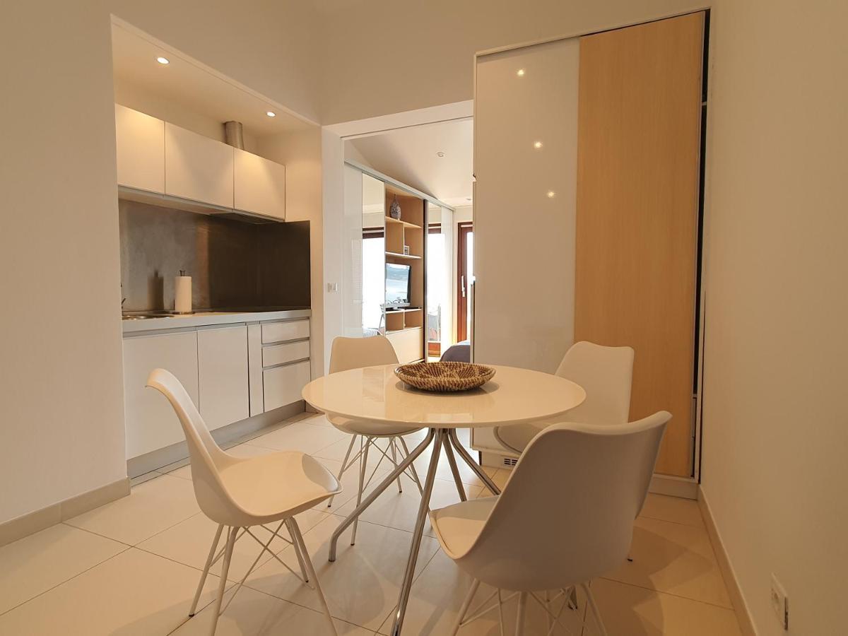 Apartments Villa Oliva Turanj Luaran gambar