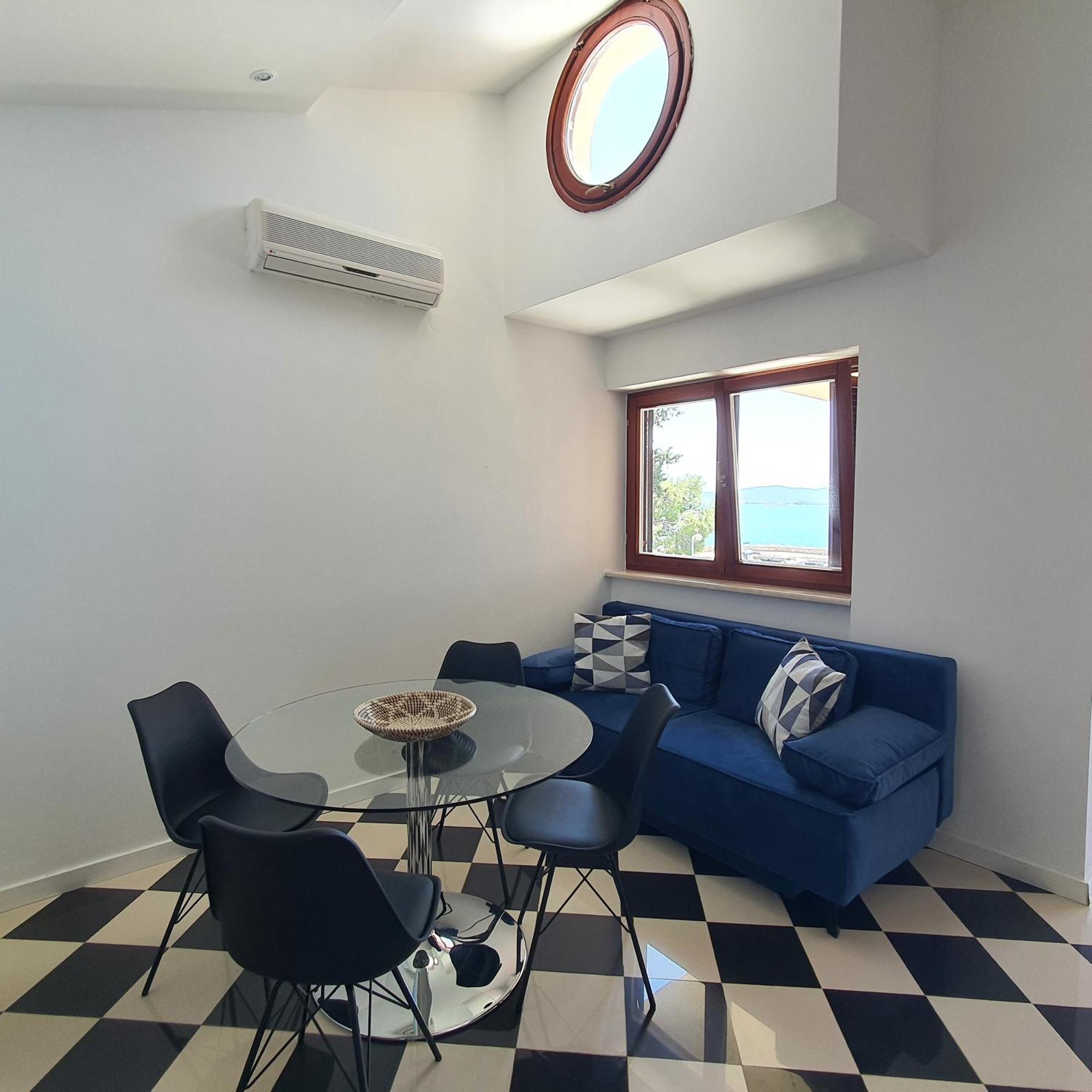 Apartments Villa Oliva Turanj Luaran gambar